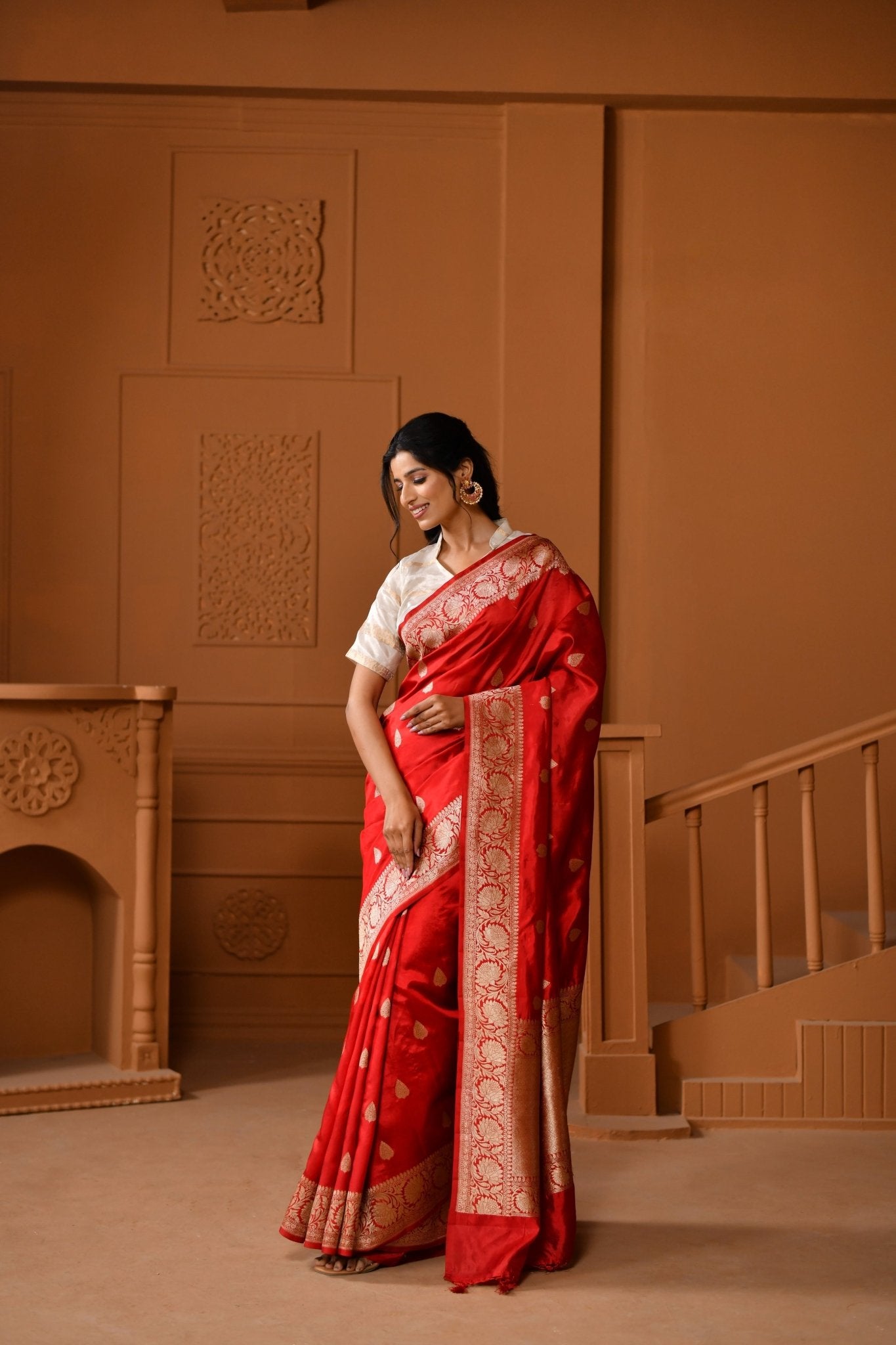 Handwoven Deep Vermilion Classic in Katan Silk - Banarasiya