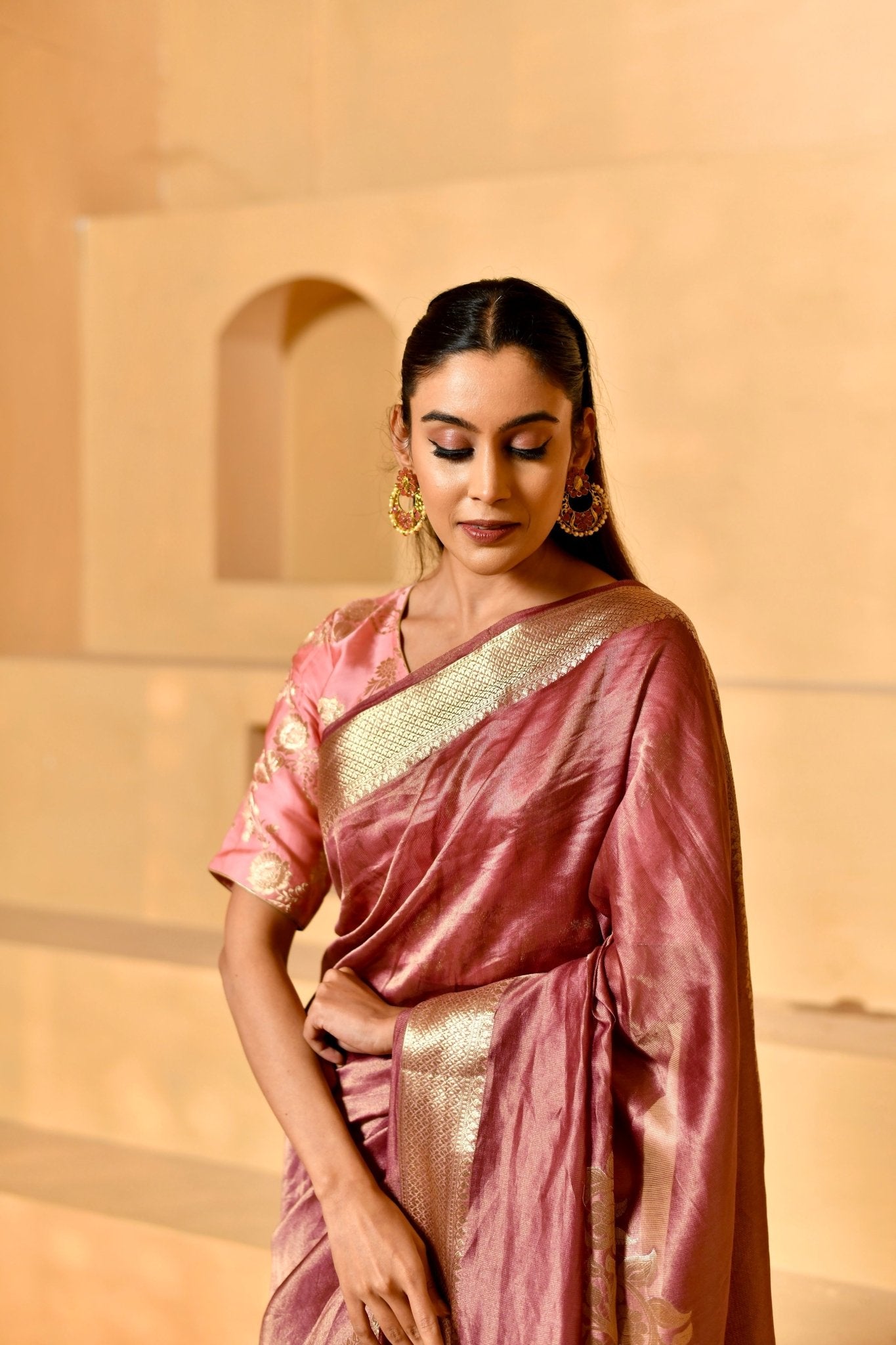 Onion - Pink Tissue Chiniya Silk with Shikargah Pallu - Banarasiya