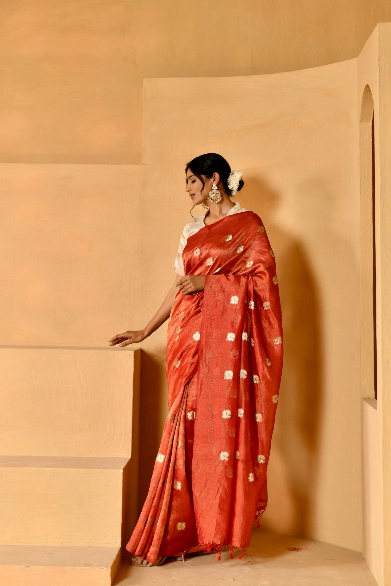 Tissue Chiniya Silk in Rich Red with Figure Motifs - Banarasiya