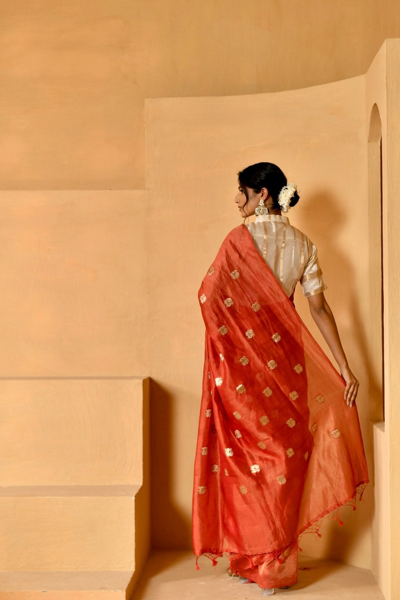 Tissue Chiniya Silk in Rich Red with Figure Motifs - Banarasiya