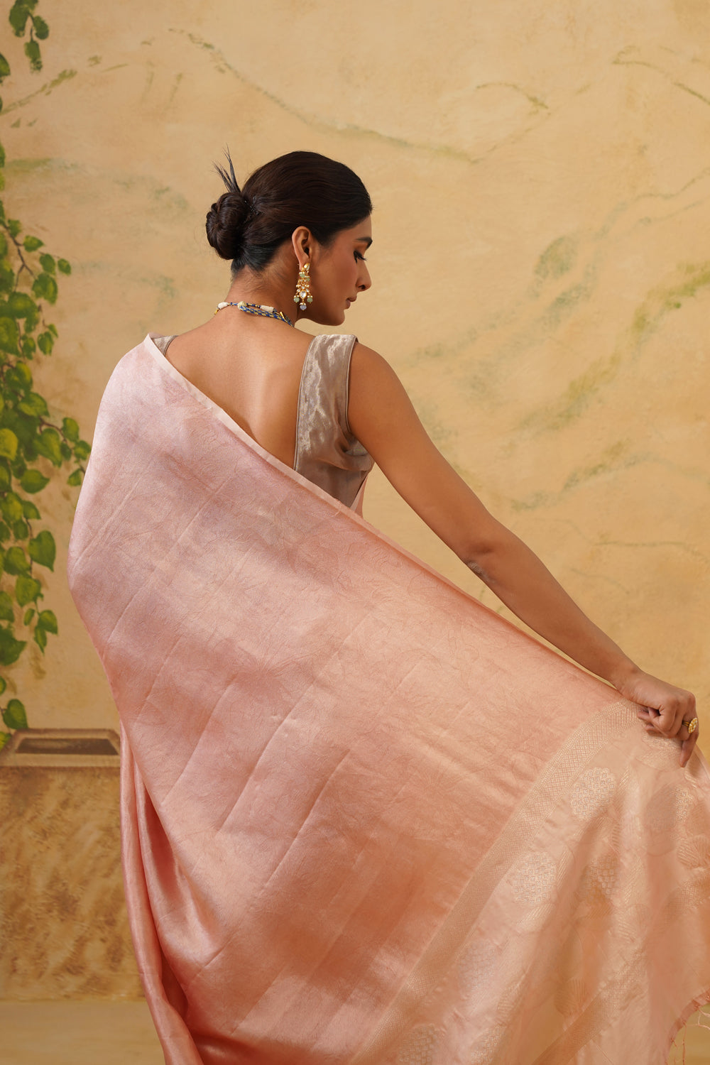 Handwoven Peach Katan Tissue Silk Saree in Tanchoi With Zari pallu