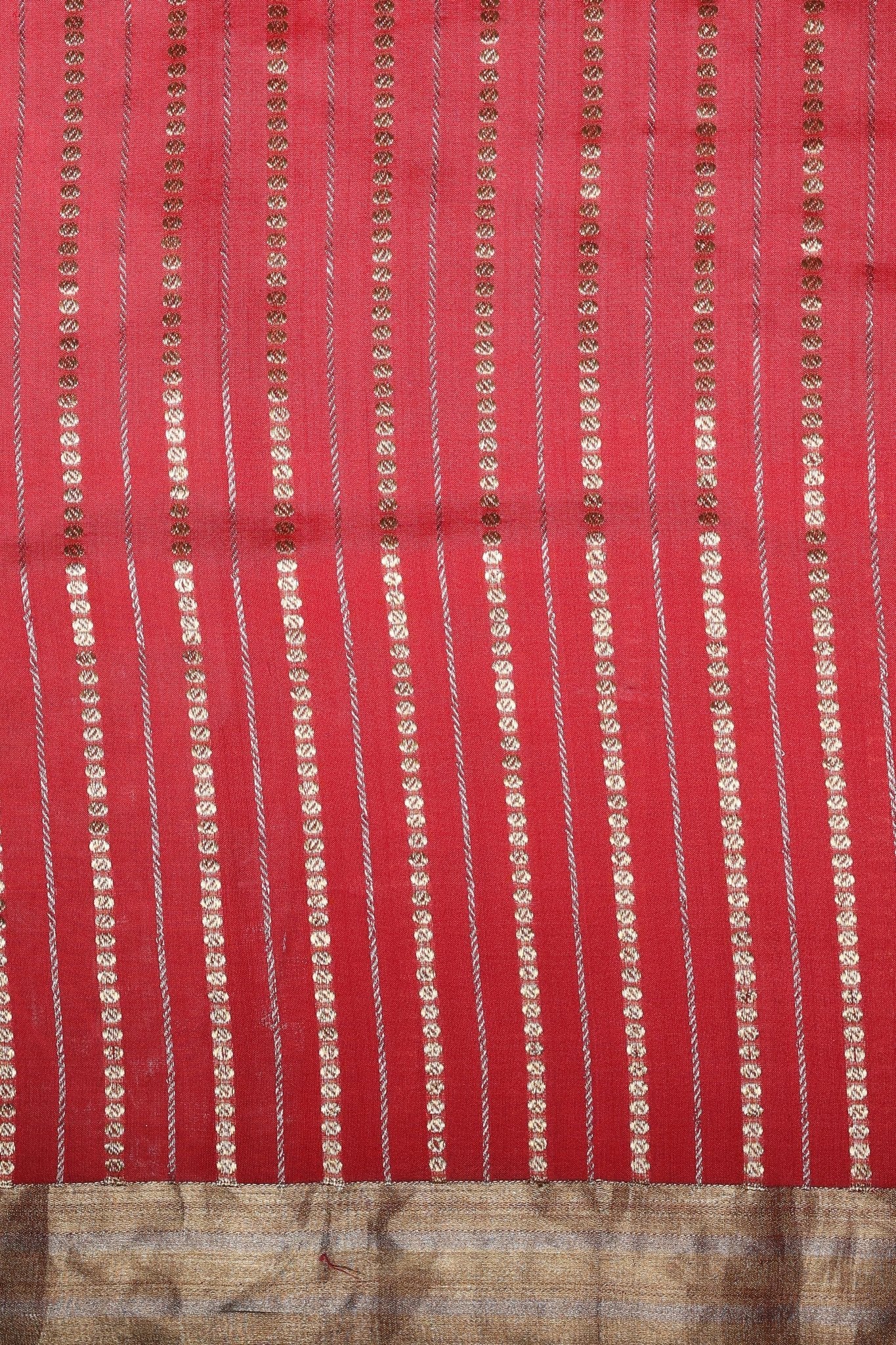 Handwoven Red Organza Saree with Floral Jaal - Banarasiya