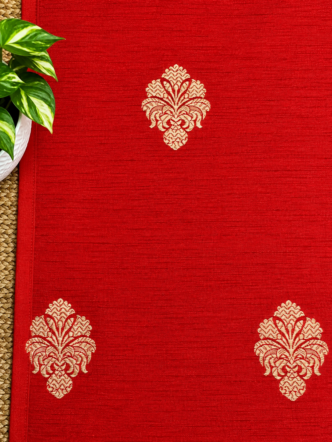 Pure Handloom Raw Silk Suit Set In Red