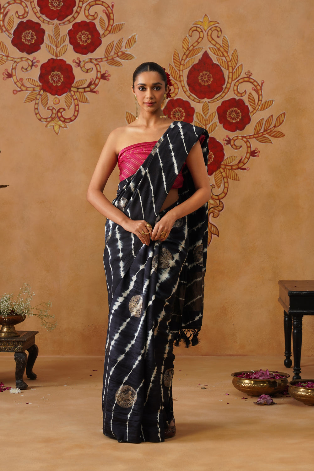 Black Leheriya Silk Saree