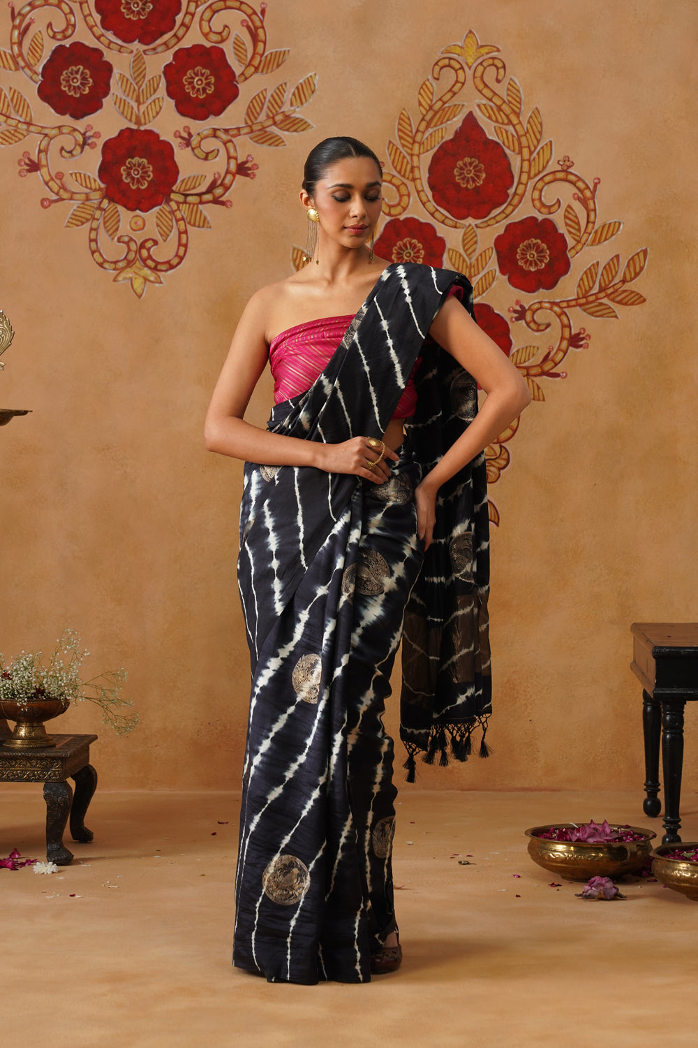 Black Leheriya Silk Saree
