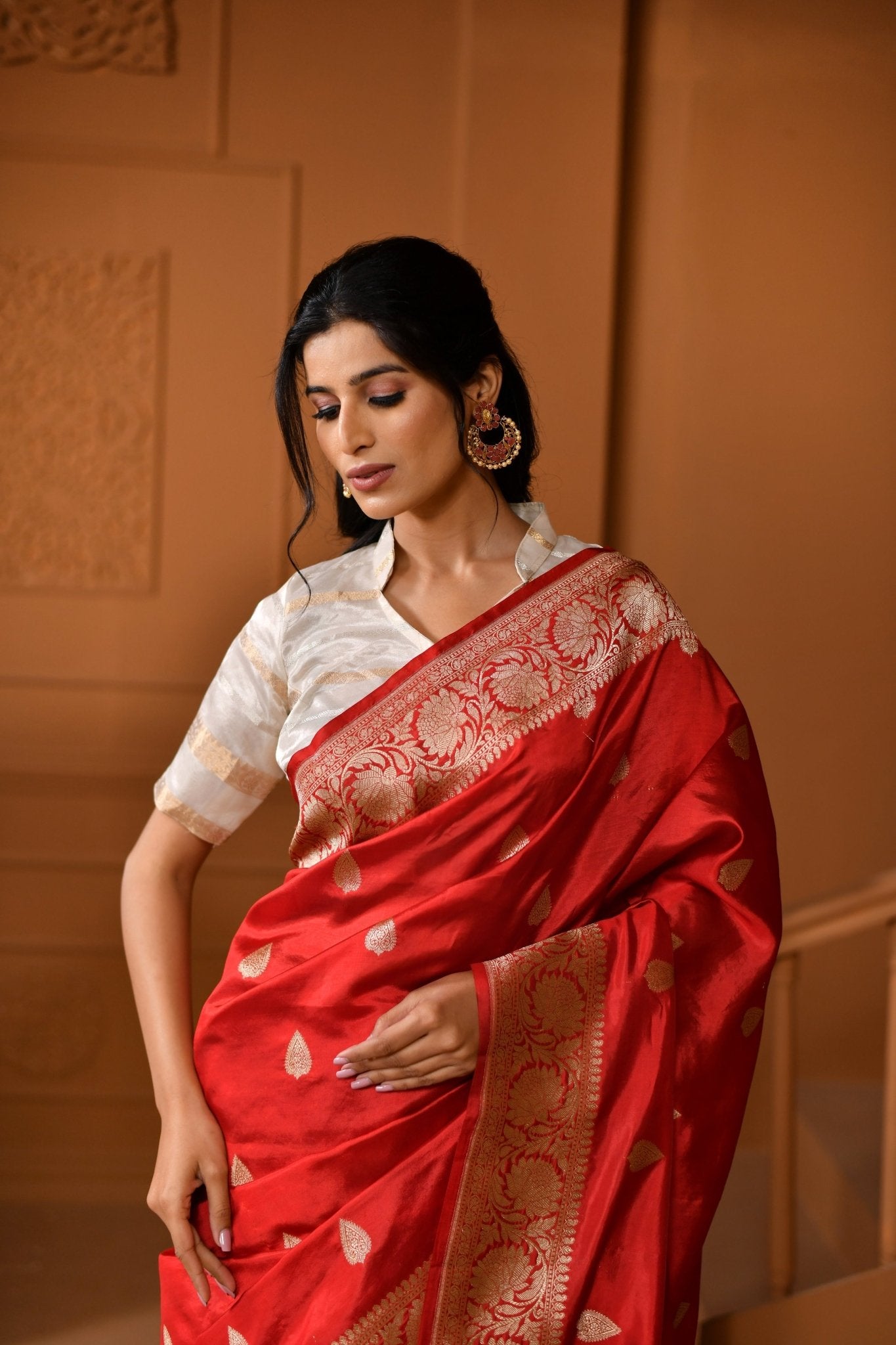 Handwoven Deep Vermilion Classic in Katan Silk - Banarasiya