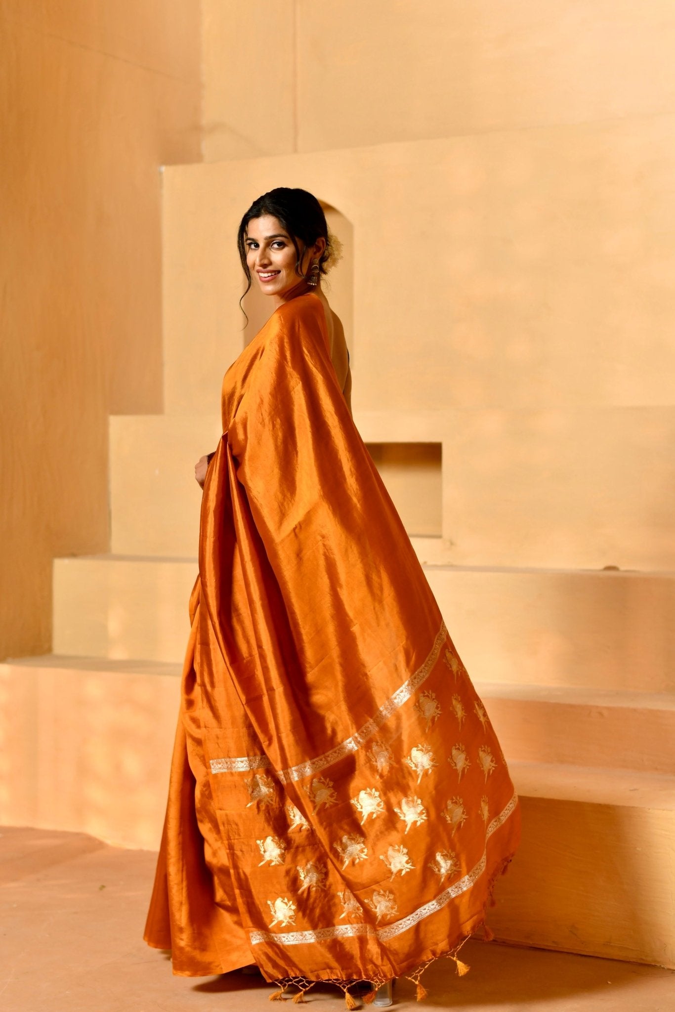 Handwoven Katan Silk in Marigold with Figure Pallu - Banarasiya