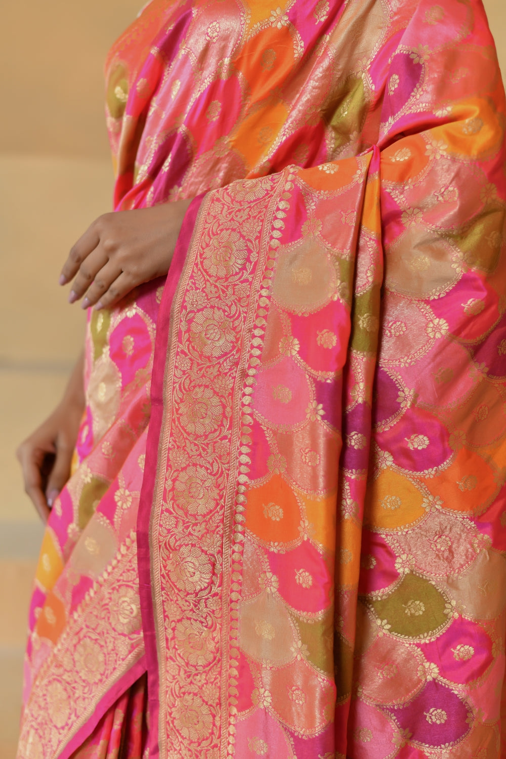 Handwoven Multi-Toned Katan Silk Saree with Floral Motifs-Banarasiya