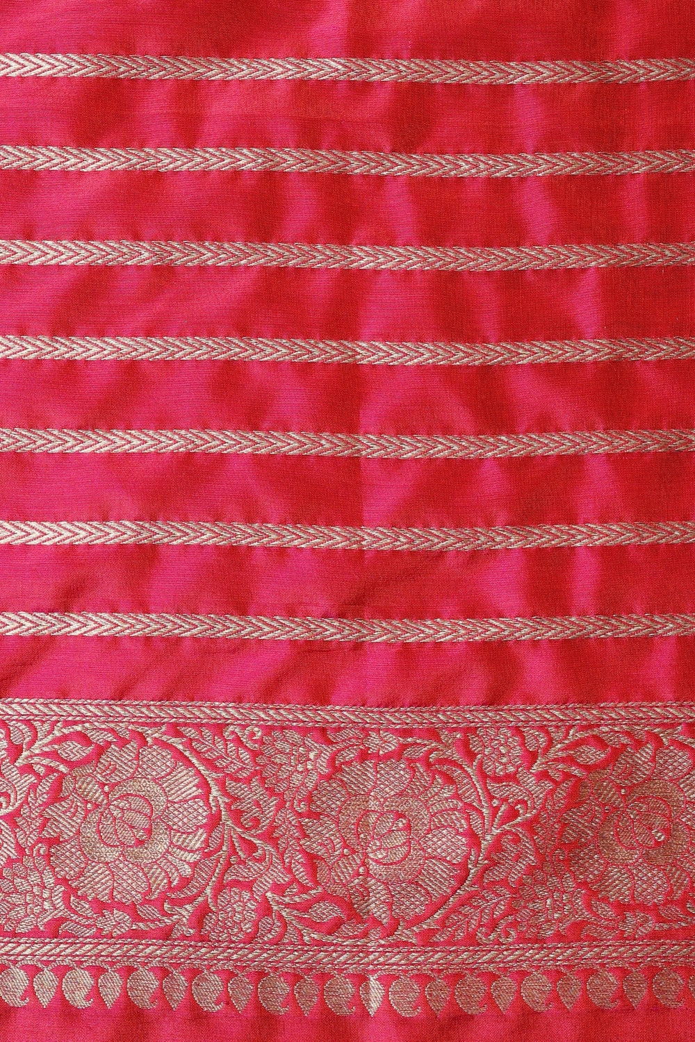 Handwoven Multi-Toned Katan Silk Saree with Floral Motifs-Banarasiya