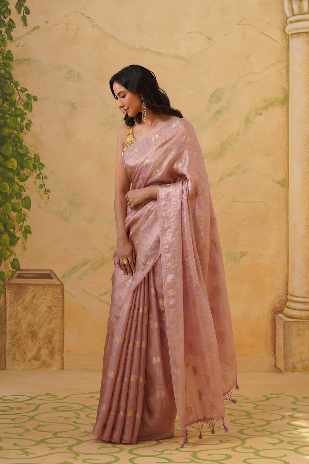 Handwoven Rose Gold Tissue Tanchoi Saree