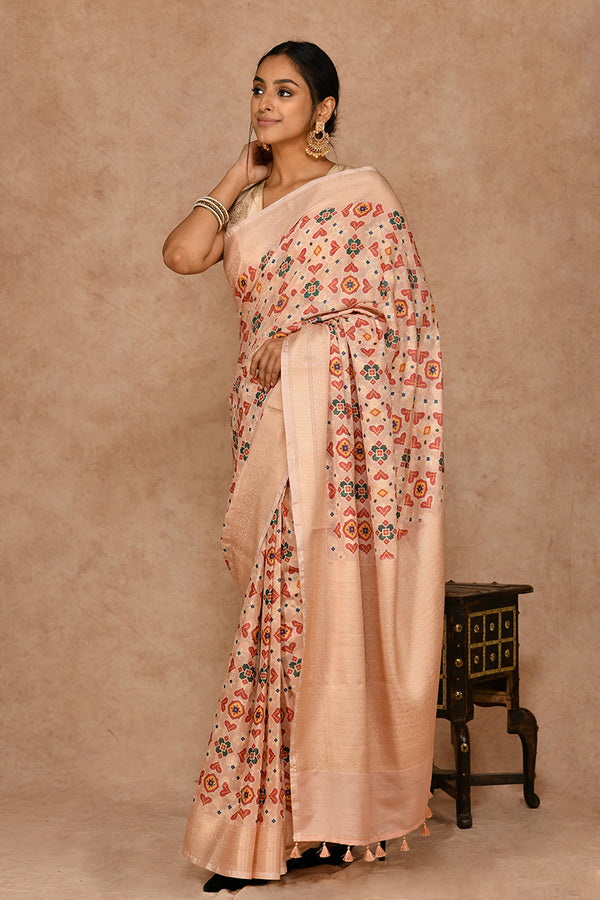 Cream Printed Semi Cotton Saree